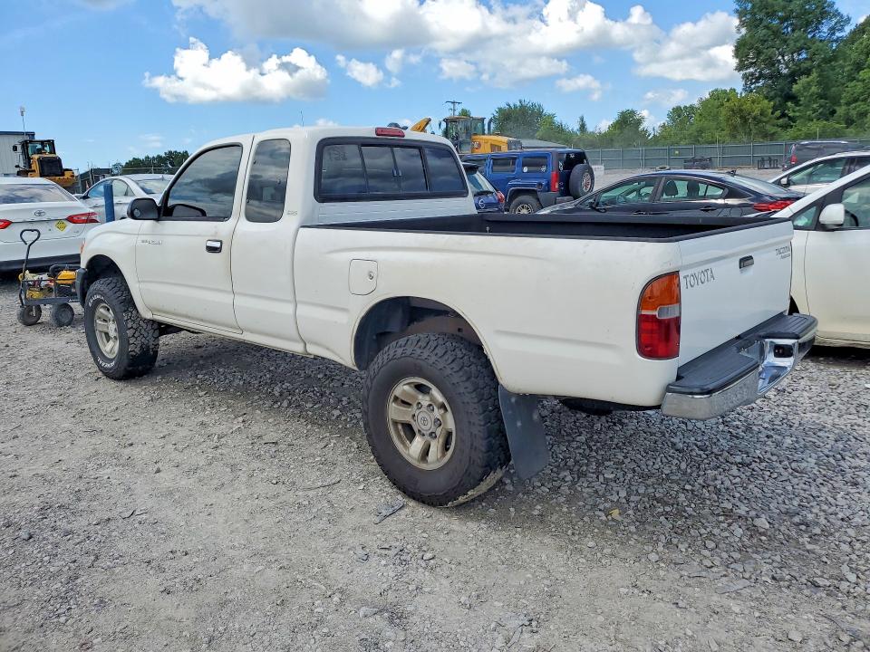 2000 Toyota Tacoma VIN 5TESM92NXYZ703207 COPART salvage auction — MECHANICAL, TN - CERTIFICATE OF TITLE, sold $325 on 2026-07-18 (photo 2)