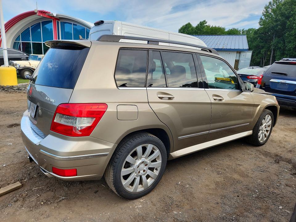 2010 Mercedes-benz Glk-class VIN WDCGG8HB5AF320731 COPART salvage auction — FRONT END, Ma - Cert Of Title-Salvage, sold $450 on 2026-07-23 (photo 3)