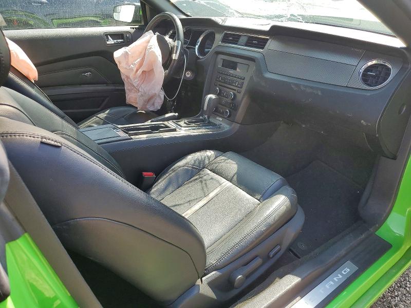 2014 Ford Mustang VIN 1ZVBP8CF8E5245932 COPART salvage auction — FRONT END, Ia - Cert Of Title-Salvage Title, sold $7,100 on 2026-08-19 (photo 8)