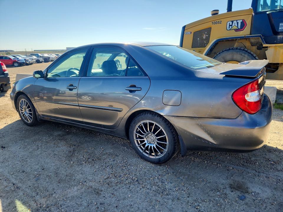2002 Toyota Camry VIN JTDBF30K120017936 COPART salvage auction — FRONT END, AB - BOS - SALVAGE, sold $200 on 2026-07-16 (photo 2)