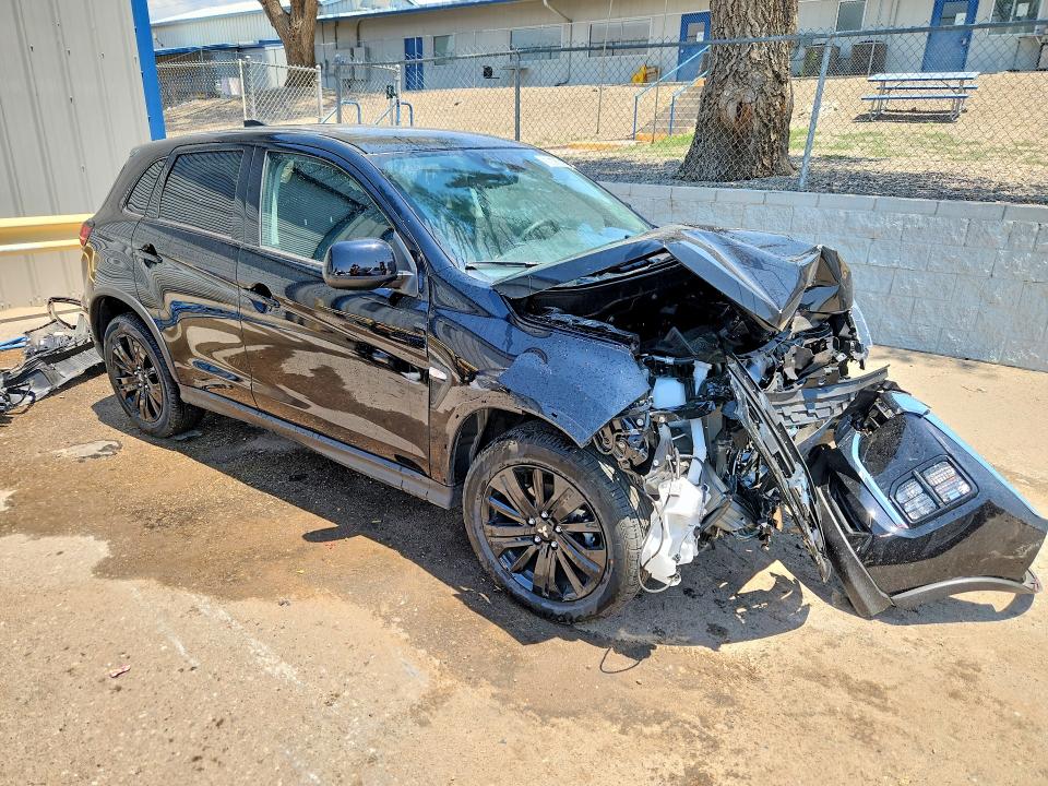 2026 Mitsubishi Outlander sport VIN JA4ARUAU1TU010269 COPART salvage auction — FRONT END, FL - CERT OF TITLE SLVG REBUILDABLE (P), sold $3,400 on 2026-07-15 (photo 4)