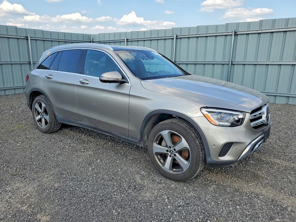 2020 Mercedes-benz Glc class VIN WDC0G8EBXLV228304 COPART salvage auction — REAR END, ON - PERMIT NO BRAND - UNFIT, sold $11,000 on 2026-07-16 (photo 4)