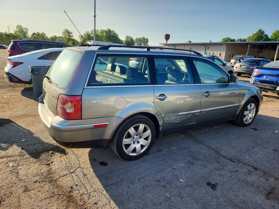 2005 Volkswagen Passat VIN WVWDD63B05E125130 COPART salvage auction — SIDE, NY - CERTIFICATE OF TITLE, sold $350 on 2026-09-10 (photo 3)