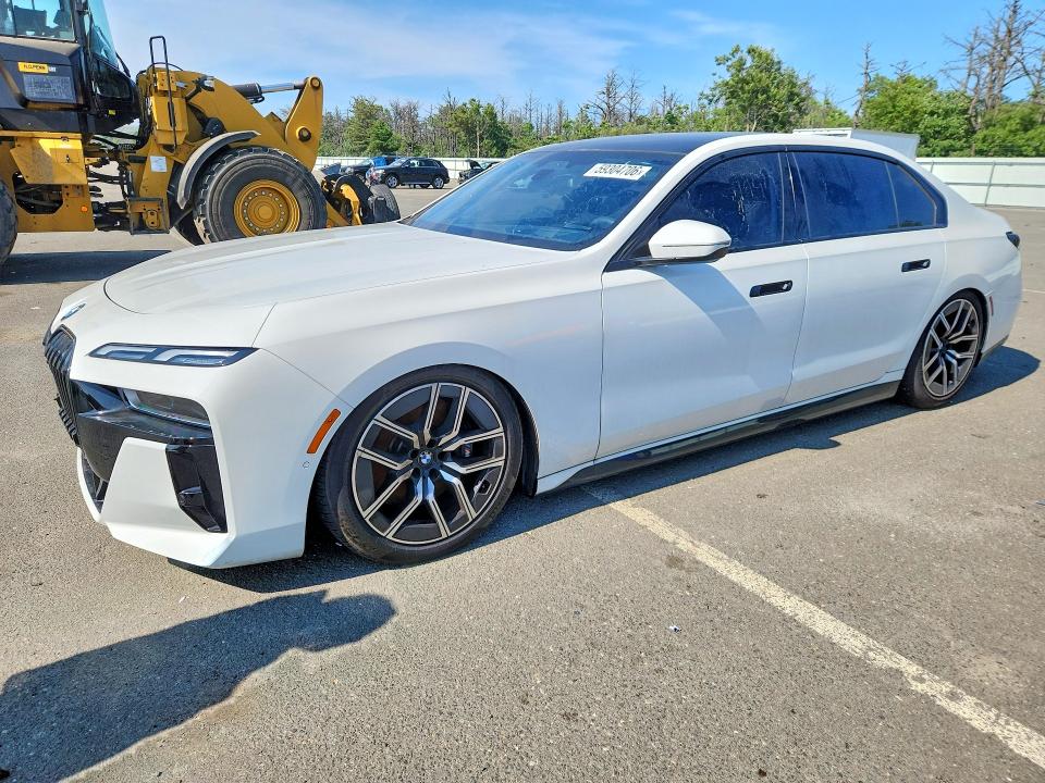 2024 BMW 7er VIN WBA33EJ08RCS63961 — COPART salvage auction photo