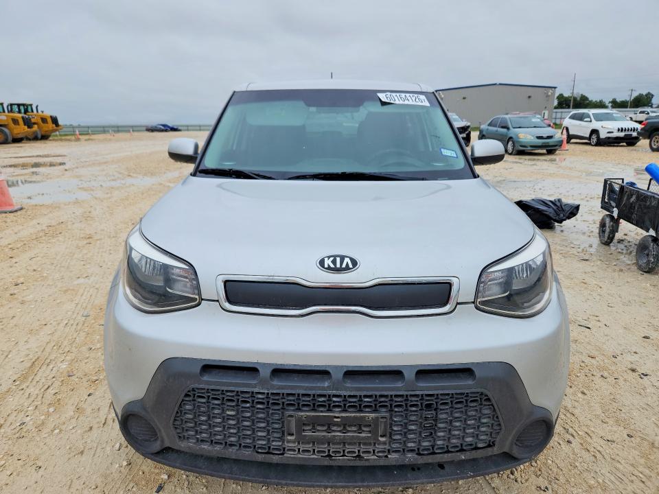 2016 Kia Soul VIN KNDJN2A22G7829784 COPART salvage auction — UNDERCARRIAGE, Tx - Salvage Vehicle Title, sold $70 on 2026-07-23 (photo 5)