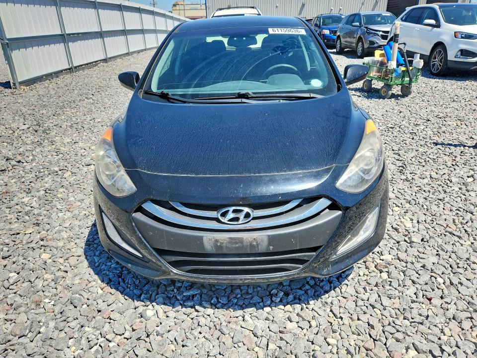 2013 Hyundai Elantra VIN KMHD35LE6DU123793 COPART salvage auction — MINOR DENT/SCRATCHES, WI - JUNKED VEHICLE BILL OF SALE, sold $600 on 2026-07-27 (photo 5)