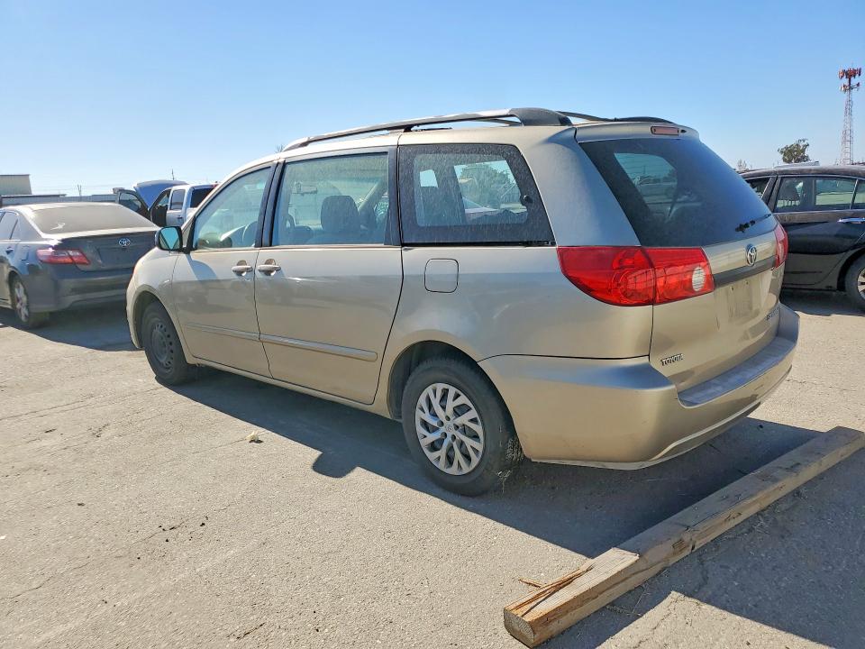 2009 Toyota Sienna VIN 5TDZK23C59S265218 COPART salvage auction — MINOR DENT/SCRATCHES, Ca - Dis/Dlr/Exp Only Clean Title, sold $650 on 2026-07-31 (photo 2)