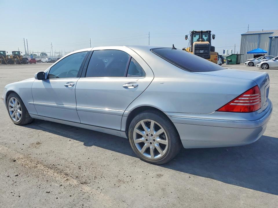 2003 Mercedes-benz S class VIN WDBNG70J93A371691 COPART salvage auction — MINOR DENT/SCRATCHES, Ok - Certificate Of Title (P), sold $950 on 2026-07-31 (photo 2)
