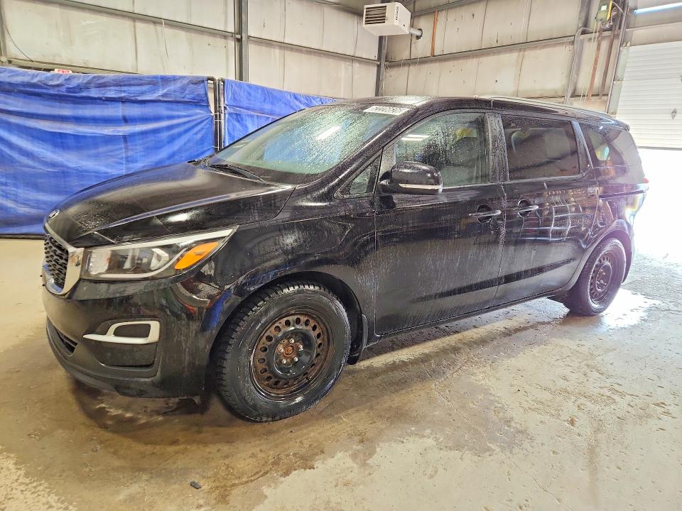 2021 Kia SEDONA VIN KNDMB5C10M6675122 — COPART salvage auction photo