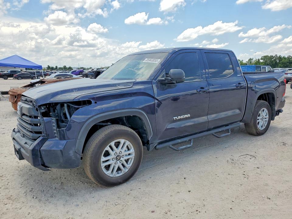 2026 Toyota Tundra VIN 5TFLA5DB1TX387740 COPART salvage auction — FRONT END, Tx - Salvage Vehicle Title, sold $25,500 on 2026-07-21 (photo 1)