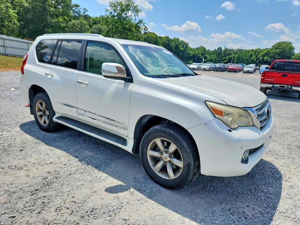 2012 Lexus Gx VIN JTJBM7FX8C5037828 COPART salvage auction — SIDE, Sc - Dealer Only Clean Title, sold $10,400 on 2026-07-29 (photo 4)