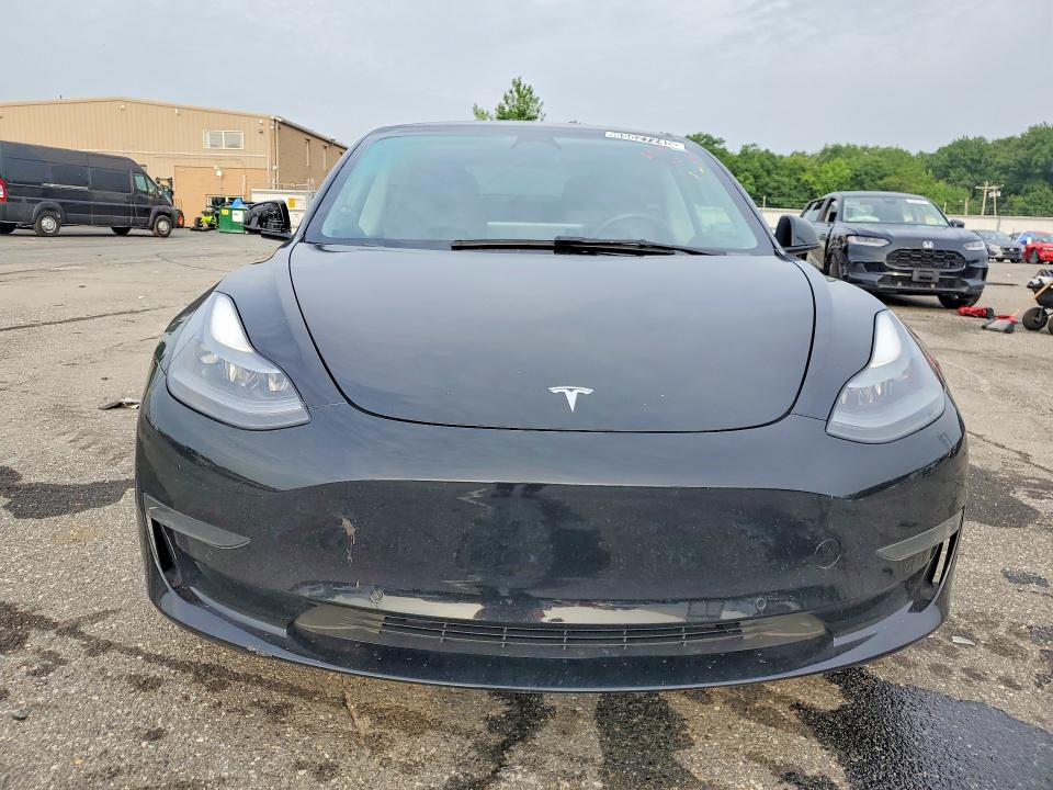 2022 Tesla Model 3 VIN 5YJ3E1EA7NF369033 COPART salvage auction — SIDE, PA - CERT OF TITLE, sold $11,700 on 2026-07-22 (photo 5)