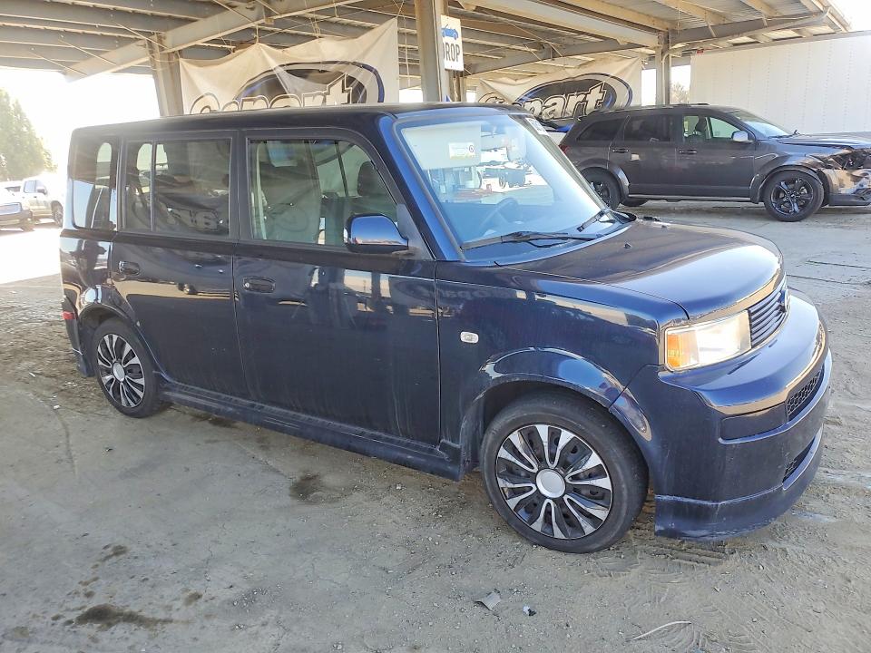 2006 Toyota Scion VIN JTLKT334X64079201 COPART salvage auction — MINOR DENT/SCRATCHES, CA - DIS/DLR/EXP ONLY CLEAN TITLE, sold $1,250 on 2026-07-14 (photo 4)