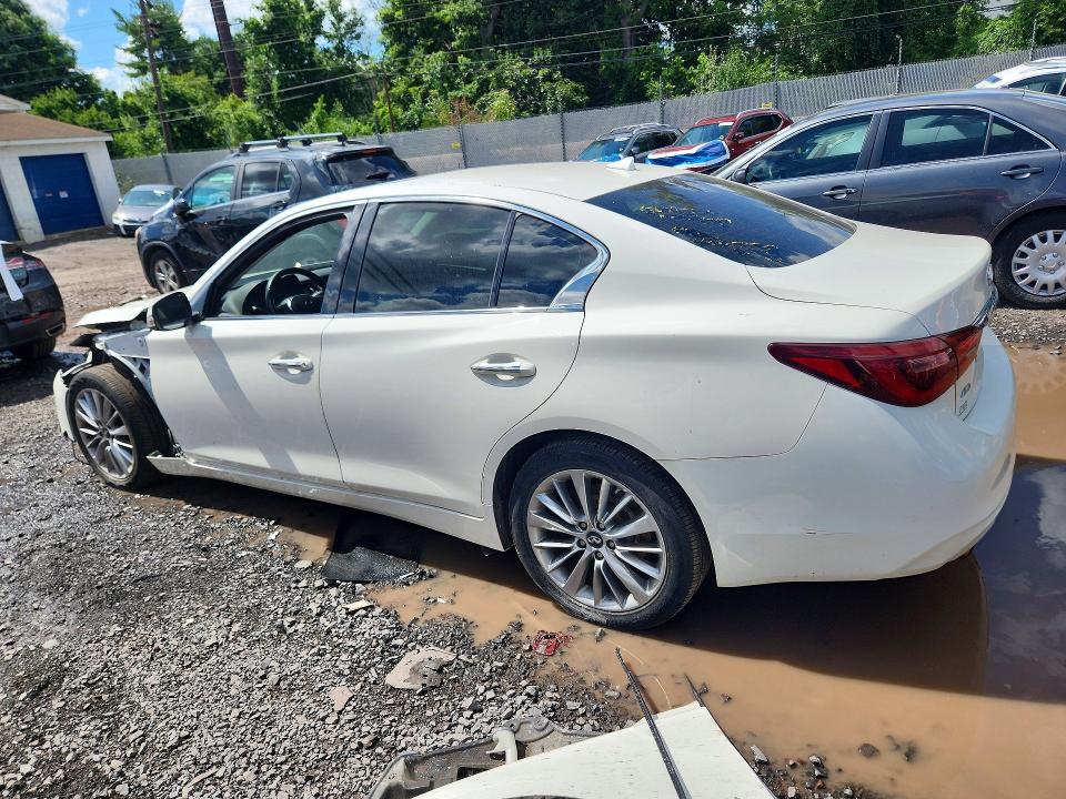 2018 Infiniti Q50 VIN JN1EV7AR8JM440638 COPART salvage auction — VANDALISM, Pa - Certificate Of Salvage, sold $15 on 2026-07-29 (photo 2)