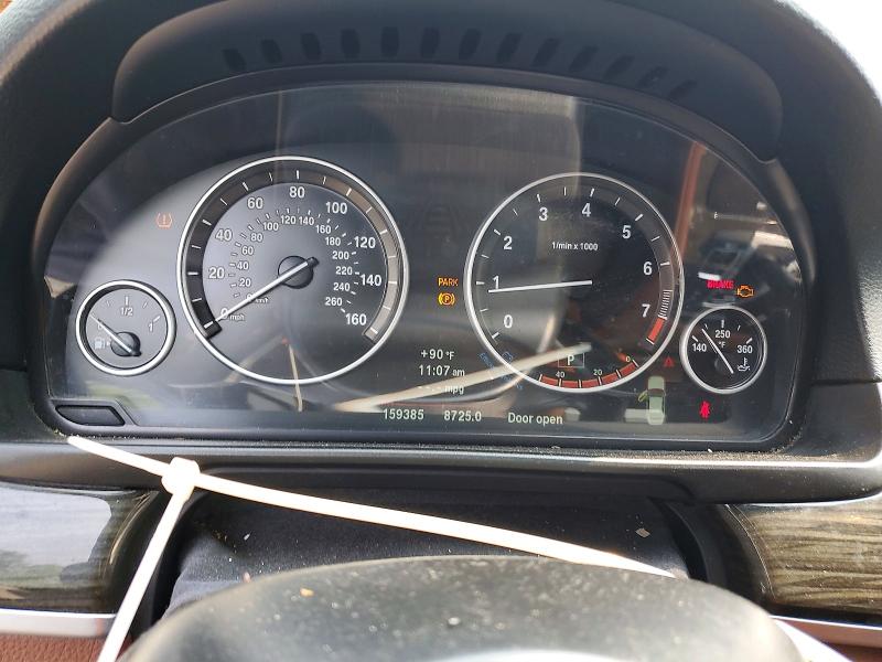 2013 BMW 5er VIN WBAFU7C5XDDU75830 COPART salvage auction — MINOR DENT/SCRATCHES, Va - Certificate Of Title, sold $175 on 2026-07-28 (photo 9)