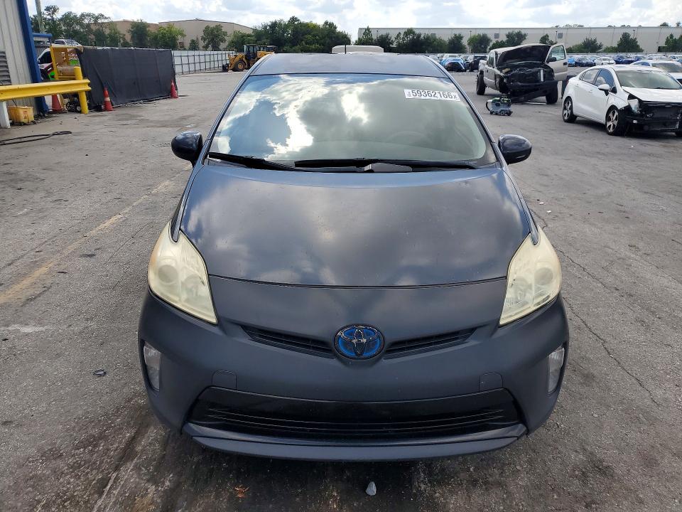 2015 Toyota Prius VIN JTDKN3DU7F1938539 COPART salvage auction — SIDE, Fl - Cert Of Title Slvg Rebuildable, sold $450 on 2026-07-14 (photo 5)