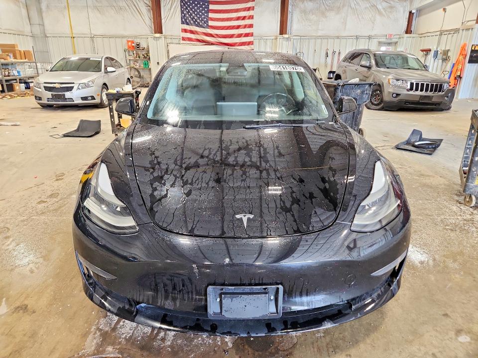 2022 Tesla Model 3 VIN 5YJ3E1EA3NF304034 COPART salvage auction — REAR END, Il - Certificate Of Title, sold $11,000 on 2026-07-22 (photo 5)