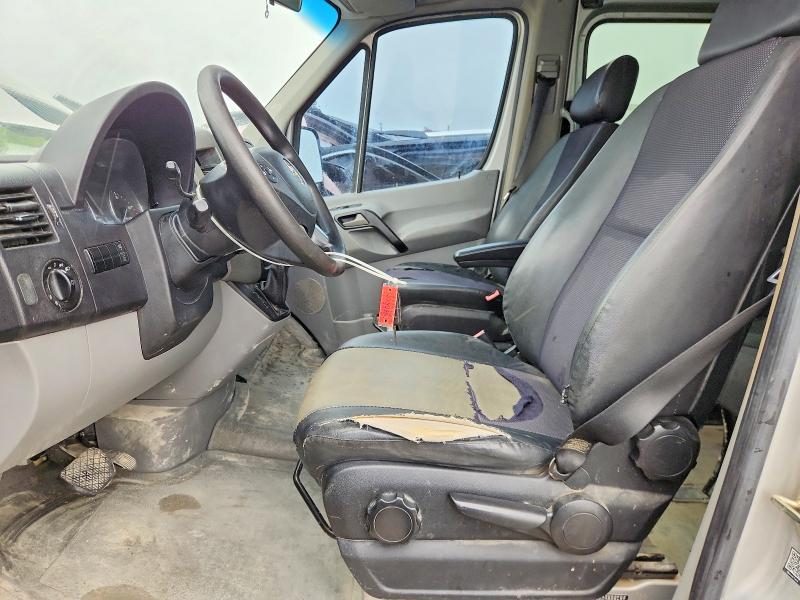 2016 Mercedes-benz Sprinter VIN 8BRPE8DD6GE122031 COPART salvage auction — MINOR DENT/SCRATCHES, LA - CERTIFICATE OF TITLE, sold $13,200 on 2026-07-28 (photo 7)