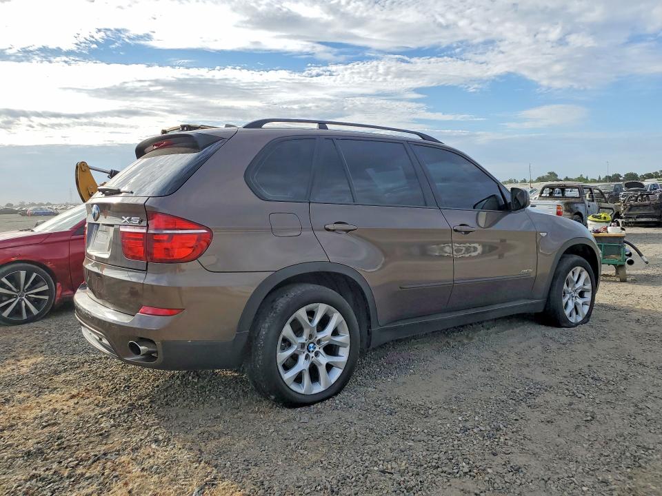 2013 BMW X5 VIN 5UXZV4C55D0B17314 COPART salvage auction — MECHANICAL, Ca - Dis/Dlr/Exp Only Clean Title, sold $1,300 on 2026-07-28 (photo 3)