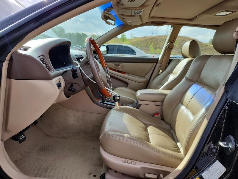 2000 Lexus Es 300 VIN JT8BF28G5Y0263356 COPART salvage auction — SIDE, CO - PUBLIC - SALVAGE TITLE (P), sold $275 on 2026-07-29 (photo 7)