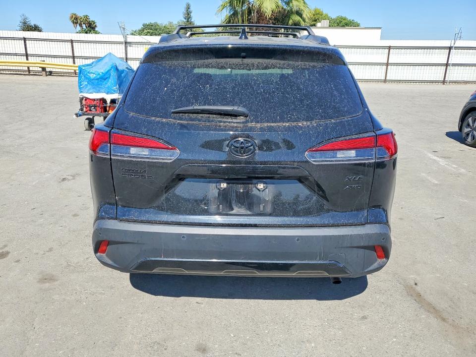 2022 Toyota Corolla cross VIN 7MUDAABG8NV009618 COPART salvage auction — FRONT END, CA - SALVAGE CERTIFICATE, sold $4,150 on 2026-07-31 (photo 6)