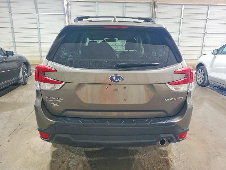 2020 Subaru Forester VIN JF2SKAUC1LH552448 COPART salvage auction — SIDE, TN - SALVAGE CERTIFICATE, sold $5,200 on 2026-07-25 (photo 6)