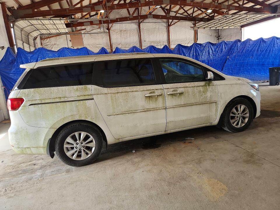 2016 Kia SEDONA VIN KNDMB5C17G6113111 COPART salvage auction — NORMAL WEAR, KY - CERTIFICATE OF TITLE, sold $1,050 on 2026-07-27 (photo 3)