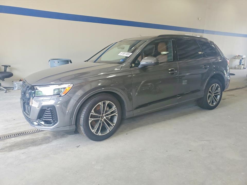 2025 Audi Q7 VIN WA1LCBF71SD032580 — COPART salvage auction photo