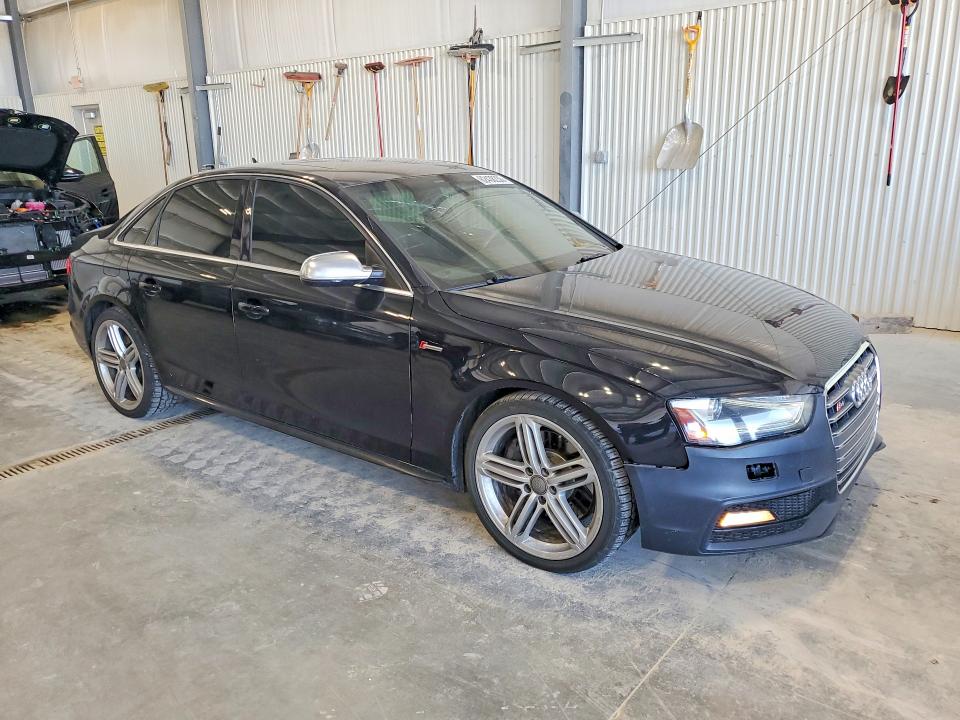 2014 Audi Rs4 VIN WAUKGAFL5EA086156 COPART salvage auction — HAIL, Ne - Certificate Of Title, sold $2,800 on 2026-08-01 (photo 4)