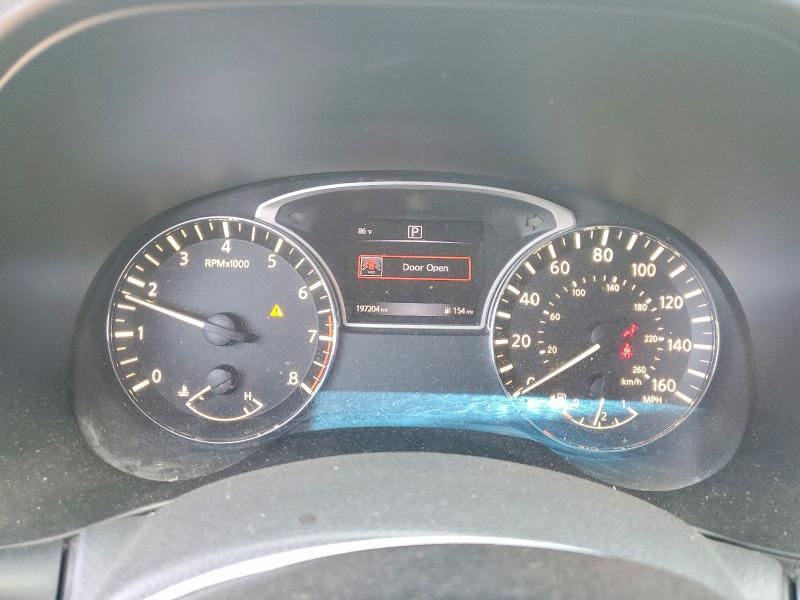 2016 Nissan Pathfinder VIN 5N1AR2MN3GC660288 COPART salvage auction — MINOR DENT/SCRATCHES, Ca - Dis/Dlr/Exp Only Clean Title, sold $850 on 2026-07-27 (photo 9)
