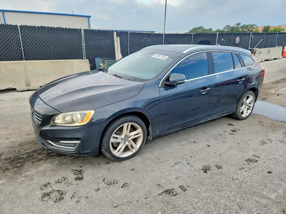 2015 Volvo V60 VIN YV126MEB2F1199574 COPART salvage auction — MINOR DENT/SCRATCHES, Fl - Certificate Of Title (P), sold $250 on 2026-07-21 (photo 1)