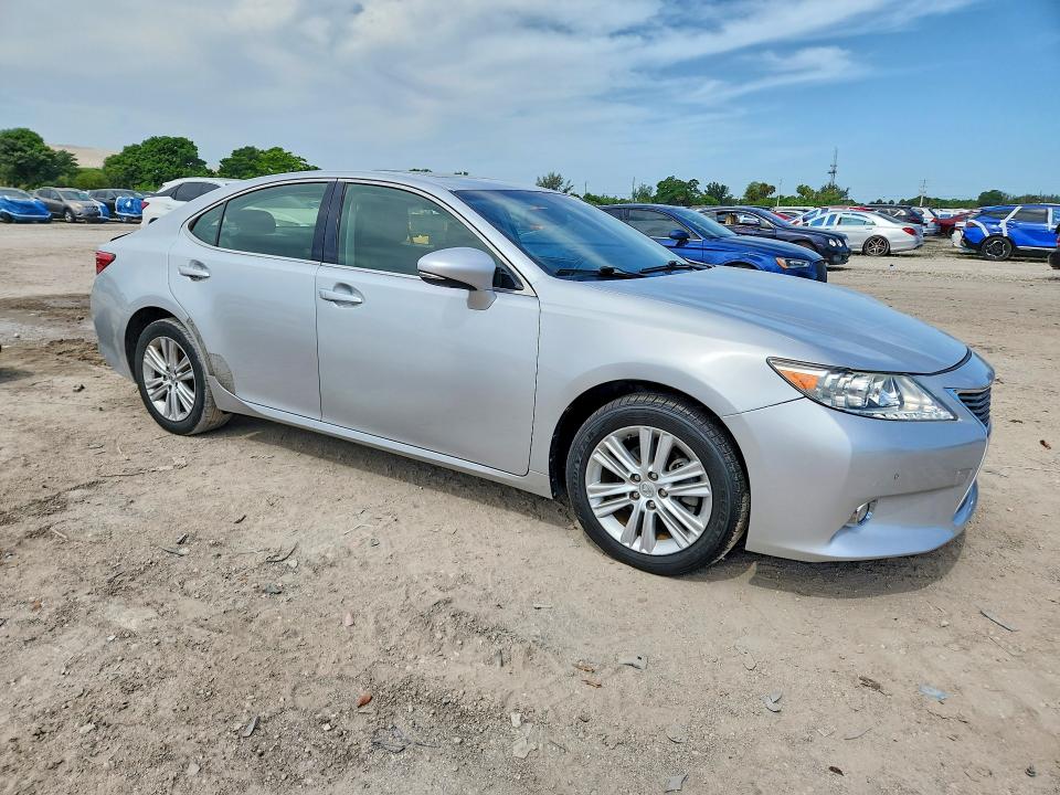 2014 Lexus ES VIN JTHBK1GG0E2116563 COPART salvage auction — FRONT END, Salvage Title, sold $3,950 on 2026-07-23 (photo 4)