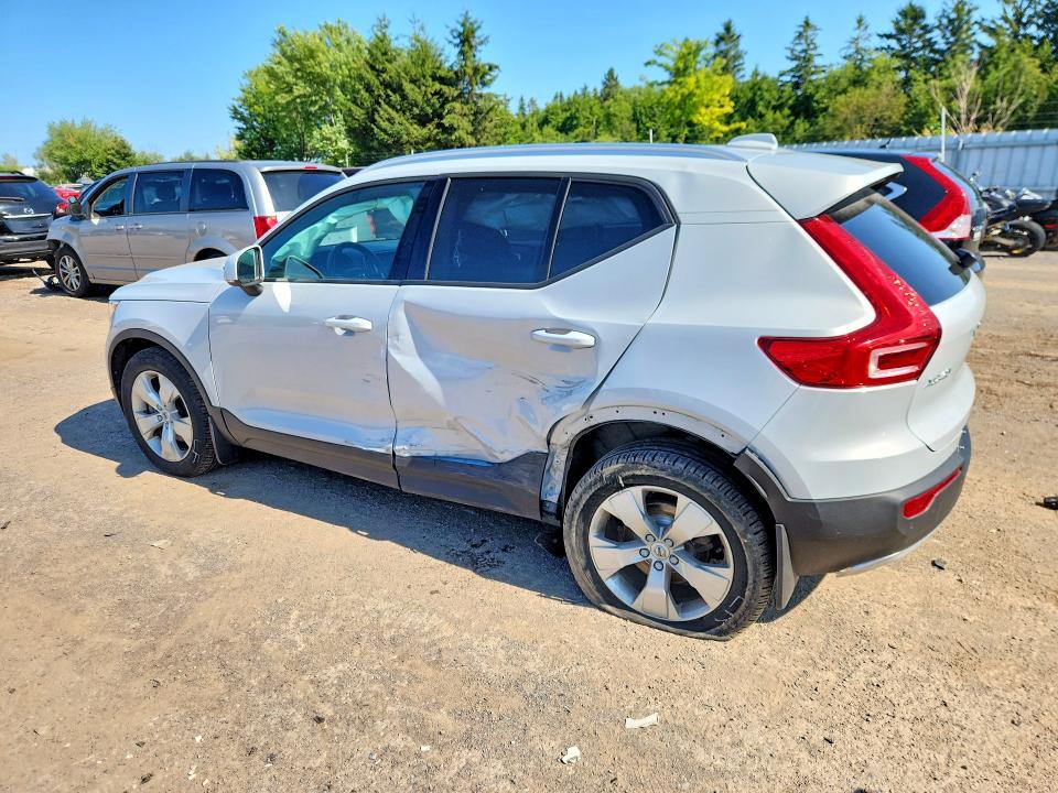 2021 Volvo Xc40 VIN YV4162UK8M2397152 COPART salvage auction — SIDE, On - Permit Salvage, sold $2,600 on 2026-07-30 (photo 2)