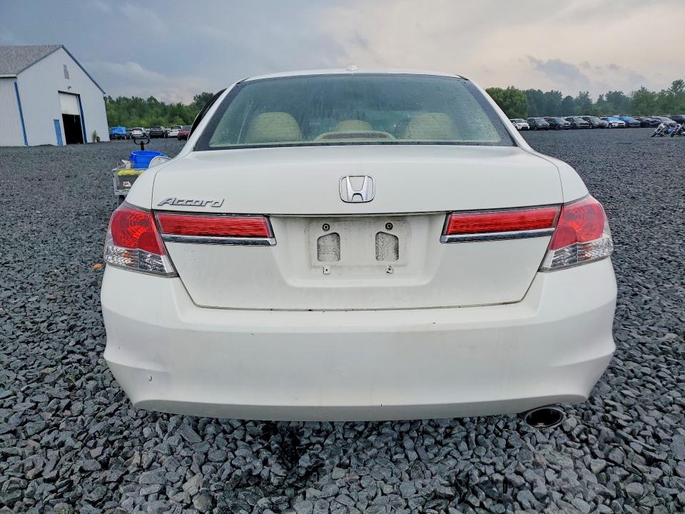 2012 Honda Accord VIN 1HGCP2F80CA077341 COPART salvage auction — SIDE, Oh - Cert Of Title-Salvage, sold $950 on 2026-08-03 (photo 6)