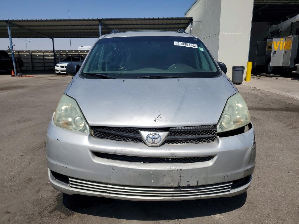 2004 Toyota Sienna VIN 5TDZA23C54S021273 COPART salvage auction — FRONT END, Nm - Certificate Of Title (P), sold $700 on 2026-07-25 (photo 5)