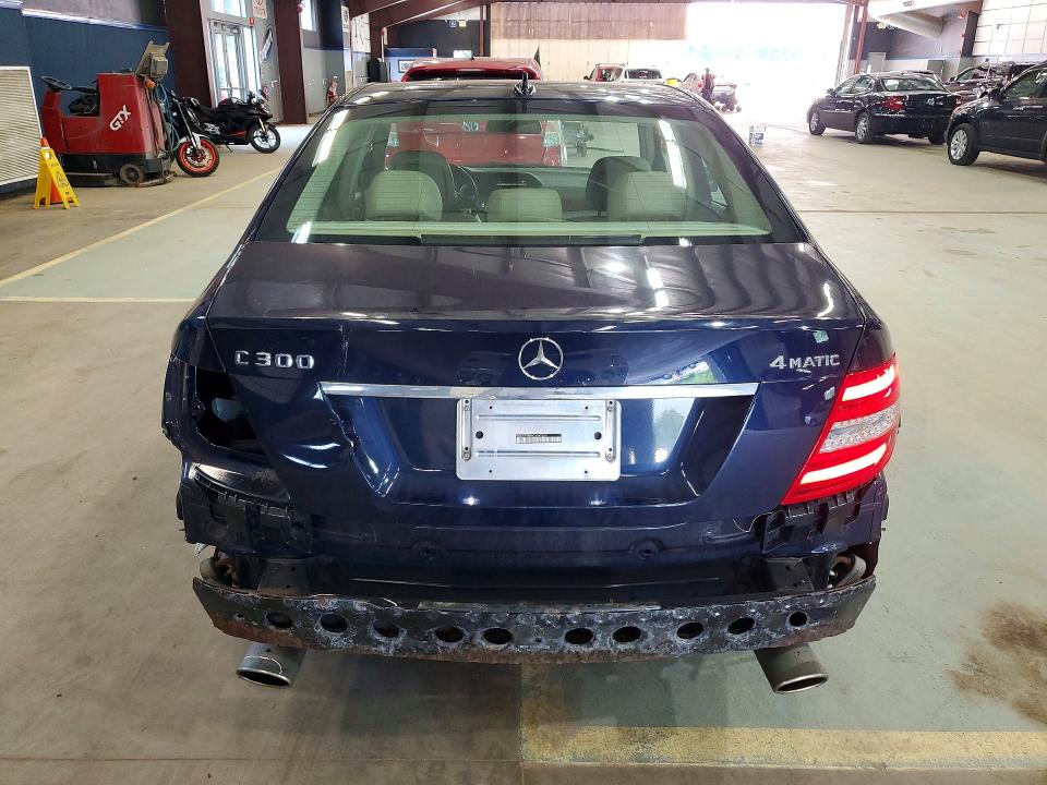 2012 Mercedes-benz C-klasse VIN WDDGF8BB8CA640259 COPART salvage auction — REAR END, CT - CERT OF TITLE-SALVAGE, sold $1,000 on 2026-08-13 (photo 6)