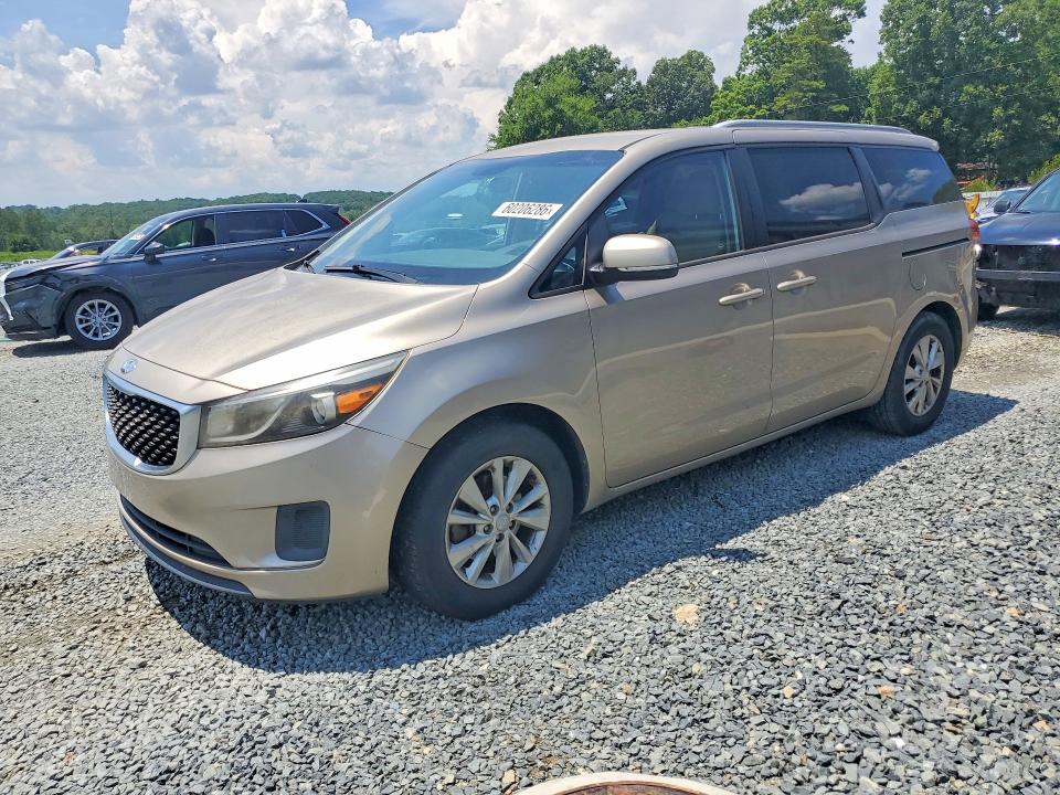 2015 Kia SEDONA VIN KNDMB5C11F6021278 COPART salvage auction — REAR END, Salvage Title, sold $550 on 2026-07-23 (photo 1)