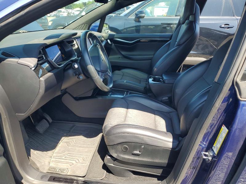 2017 Tesla Model x VIN 5YJXCBE24HF054703 COPART salvage auction — MINOR DENT/SCRATCHES, Tx - Certificate Of Title, sold $7,300 on 2026-07-31 (photo 7)