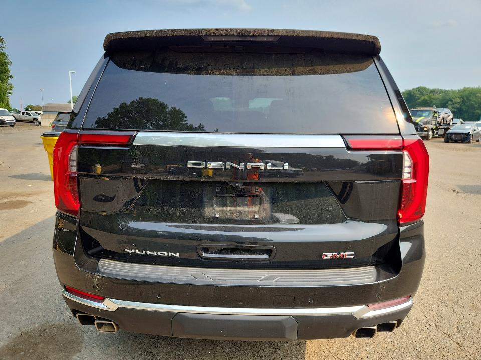 2025 Gmc Yukon VIN 1GKS1DRLXSR219688 COPART salvage auction — MINOR DENT/SCRATCHES, FL - CERTIFICATE OF TITLE, sold $40,000 on 2026-07-27 (photo 6)