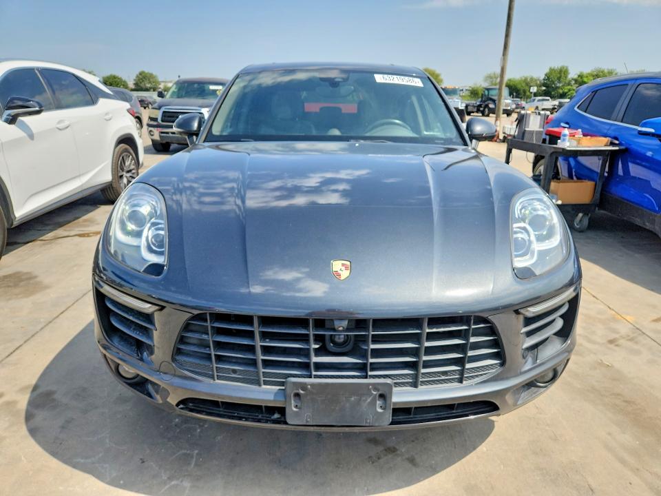 2017 Porsche Macan VIN WP1AB2A51HLB17132 COPART salvage auction — NORMAL WEAR, Mt - Certificate Of Title (P), sold $5,000 on 2026-08-06 (photo 5)