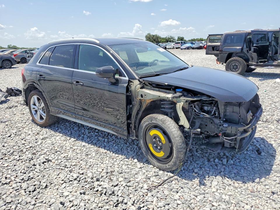 2021 Audi Q3 VIN WA1DECF39M1030615 COPART salvage auction — FRONT END, Fl - Cert Of Title Slvg Rebuildable, sold $4,100 on 2026-07-28 (photo 4)