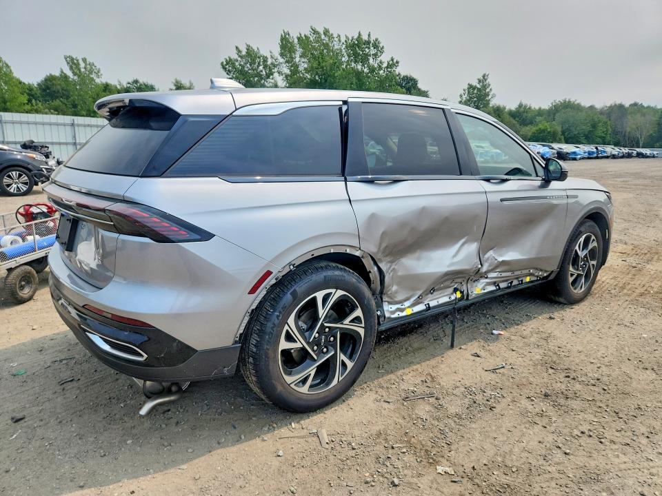 2025 Lincoln Nautilus VIN 5LMPJ8JAXSJ951698 COPART salvage auction — SIDE, Ma - Cert Of Title-Salvage, sold $15,100 on 2026-09-02 (photo 3)