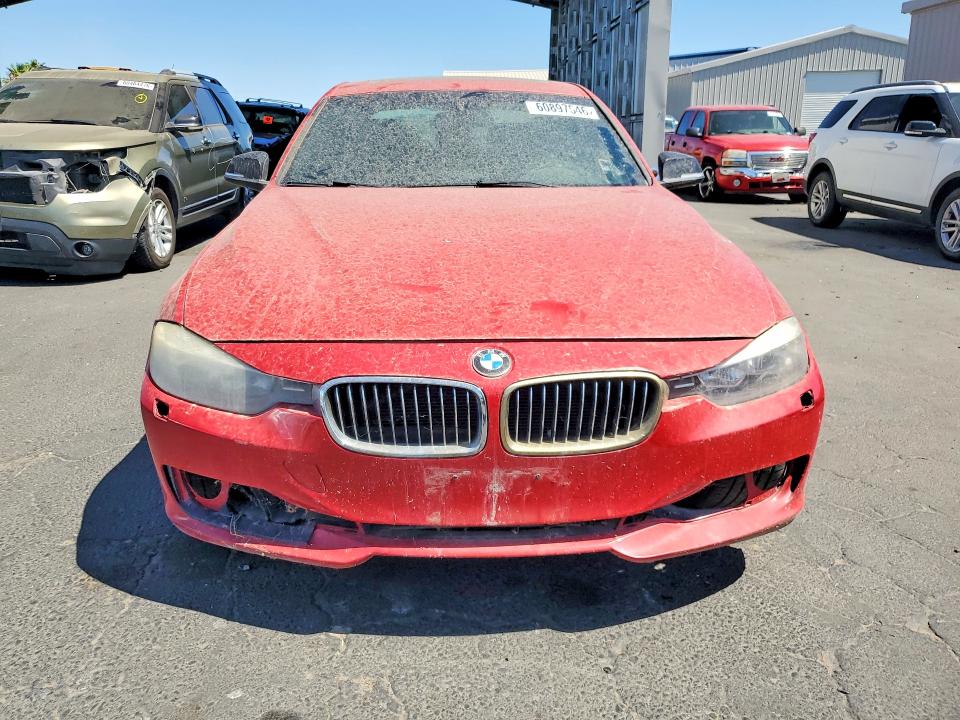 2014 BMW 3er VIN WBA3C1C51EK115989 COPART salvage auction — MECHANICAL, Ca - Dis/Dlr/Exp Only Clean Title (P), sold $1,550 on 2026-07-30 (photo 5)