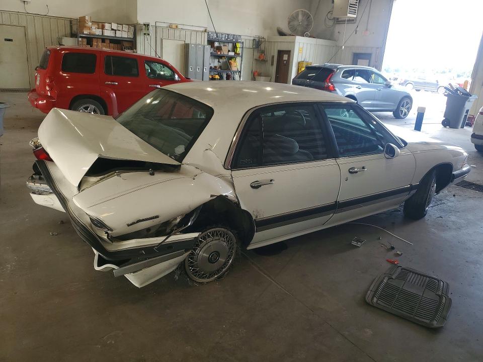 1994 Buick Lesabre VIN 1G4HR52LXRH475193 COPART salvage auction — REAR END, ID - SALVAGE CERTIFICATE OF TITLE, sold $70 on 2026-07-28 (photo 3)