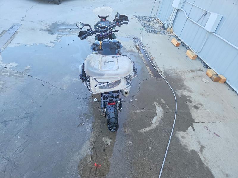 2021 Ktm 890 adventure VIN VBKTS6402MM805273 COPART salvage auction — WATER/FLOOD, Nv - Salvage Title-Flood Damage, sold $2,750 on 2026-07-23 (photo 6)