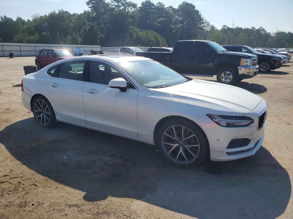 2017 Volvo VIN YV1102AK3H1010182 COPART salvage auction — MECHANICAL, Sc - Certificate Of Title, sold $4,000 on 2026-07-16 (photo 4)