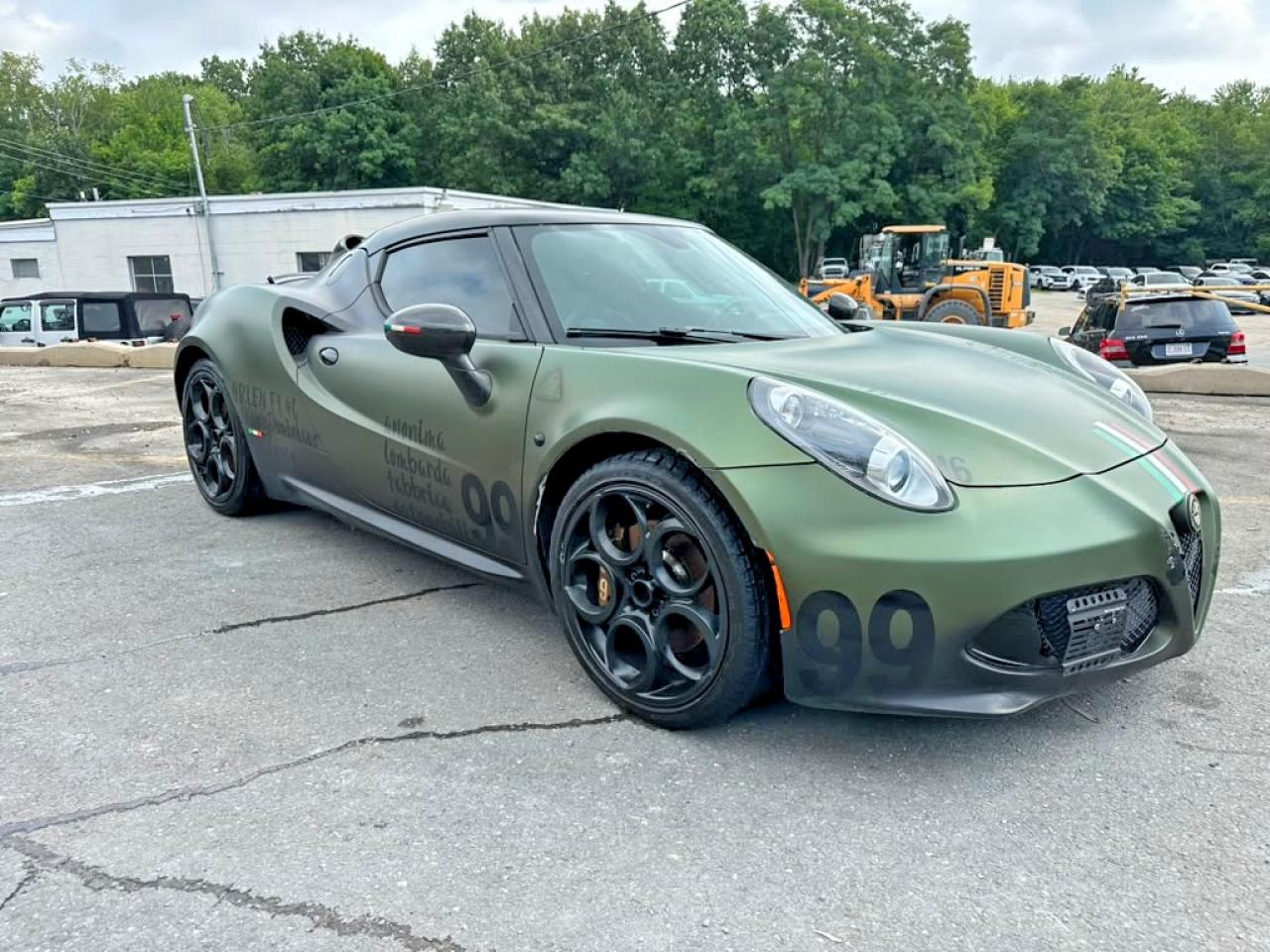 2016 Alfa Romeo 4C VIN ZARBAAA43GM176661 COPART salvage auction — Minor Dent/Scratches, TX - CERTIFICATE OF TITLE, sold $38,000 on 2026-08-07 (photo 4)