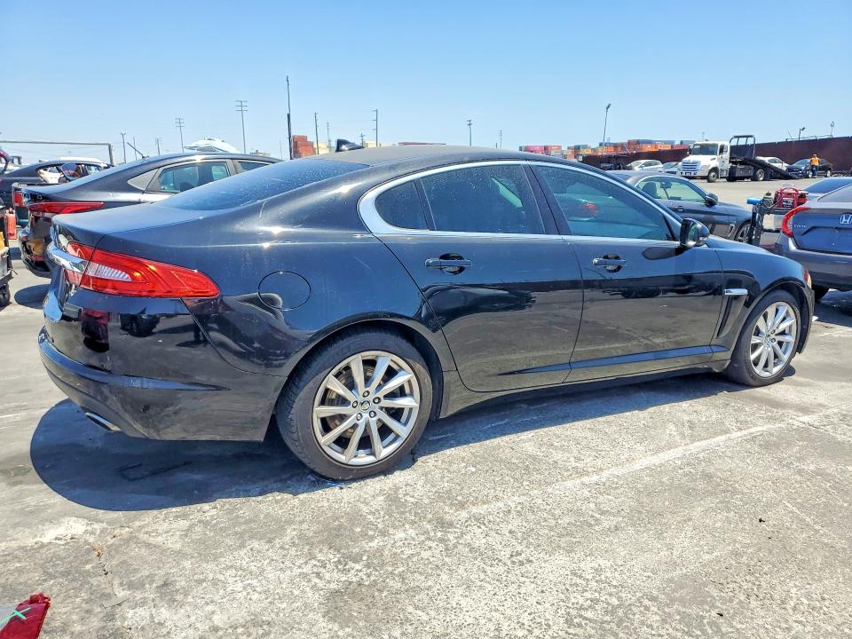 2013 Jaguar Xf VIN SAJWA0E77D8S70459 COPART salvage auction — MECHANICAL, Ca - Dis/Dlr/Exp Only Clean Title, sold $750 on 2026-07-12 (photo 3)