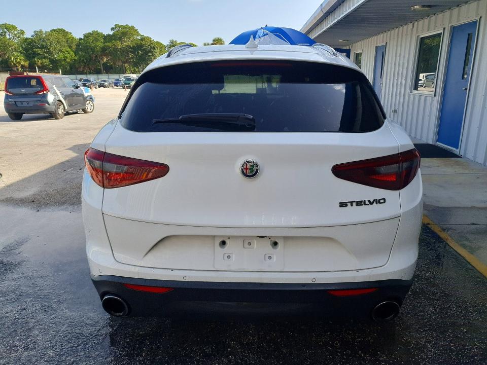 2021 Alfa romeo Stelvio VIN ZASPAJAN3M7C98625 COPART salvage auction — FRONT END, FL - CERTIFICATE OF TITLE, sold $2,600 on 2026-07-30 (photo 6)