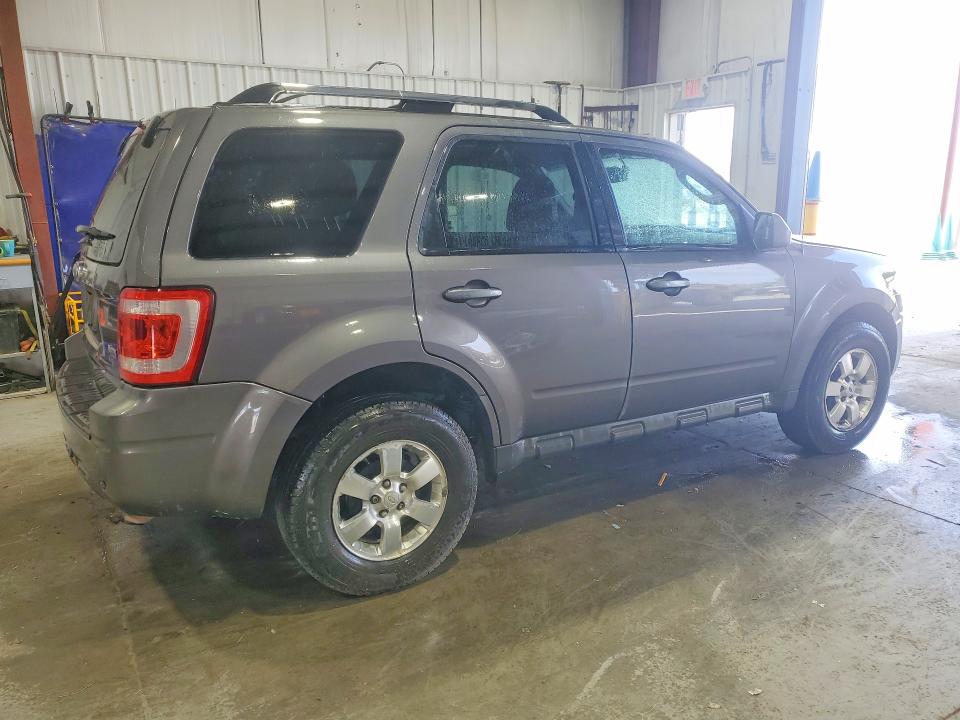 2012 Ford VIN 1FMCU9EG1CKC26807 COPART salvage auction — FRONT END, Mt - Salvage Certificate Of A Vehic, sold $425 on 2026-09-26 (photo 3)